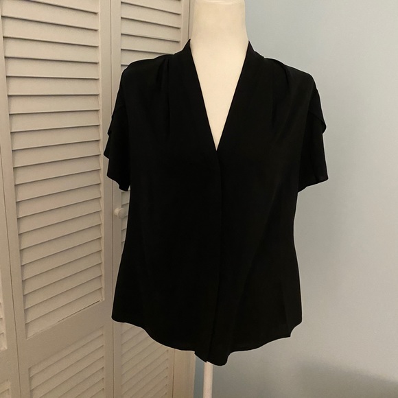 Calvin Klein Tops - Calvin Klein dress shirt ❤️